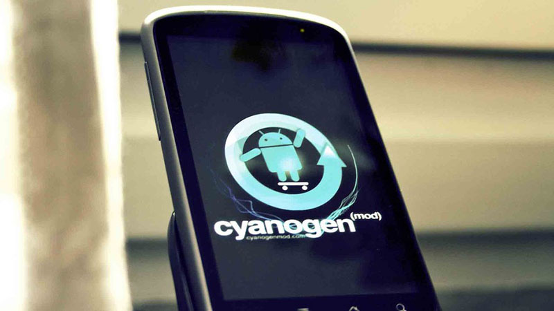 cyanogen_on_smartphone_800x450.jpg