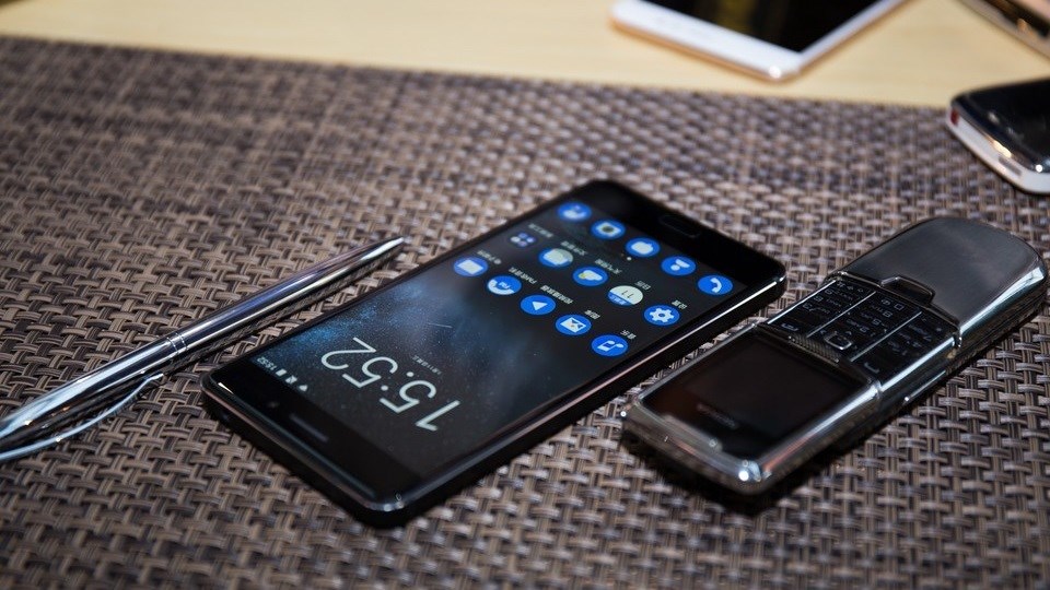 Nokia 6 màu trắng bất ngờ lên kệ bên ngoài Trung Quốc với giá cao